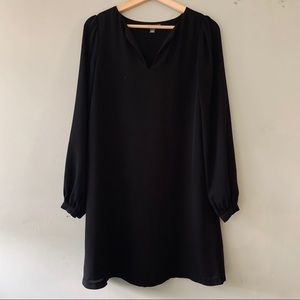 Tinley Road long sleeve shift dress
